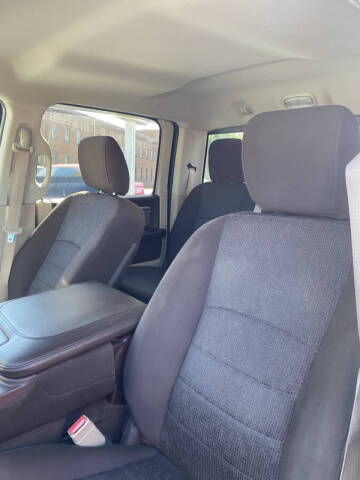 2017 RAM 1500 Big Horn