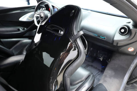 2021 McLaren GT
