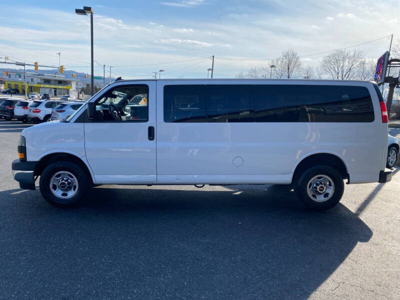 2020 GMC Savana LT 3500
