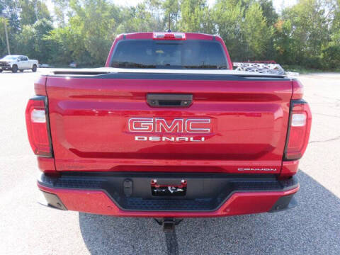 2024 GMC Canyon Denali