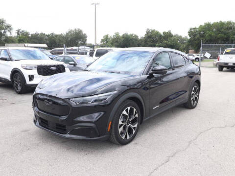 2025 Ford Mustang Mach-E Select