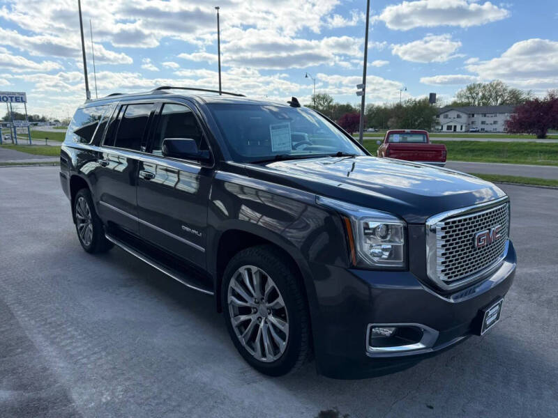 2017 GMC Yukon XL Denali