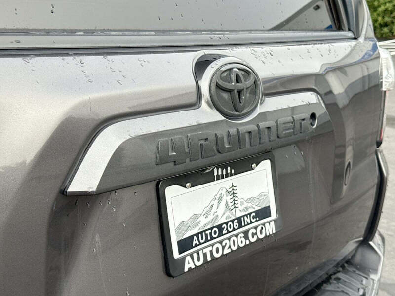 2014 Toyota 4Runner SR5