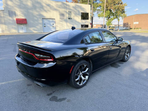 2015 Dodge Charger SXT