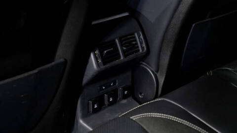 2018 Land Rover Range Rover Velar P250 R-Dynamic SE