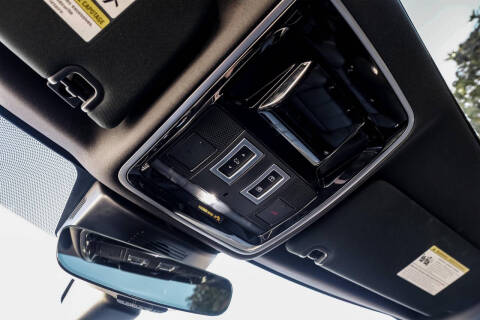 2017 Land Rover Range Rover Supercharged LWB