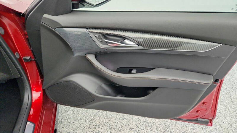 2025 Cadillac CT5 Sport