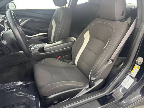 2017 Chevrolet Camaro LT