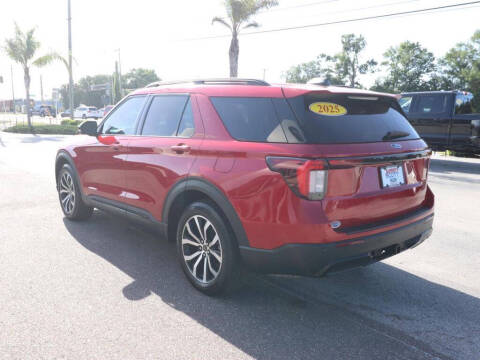 2025 Ford Explorer ST-Line
