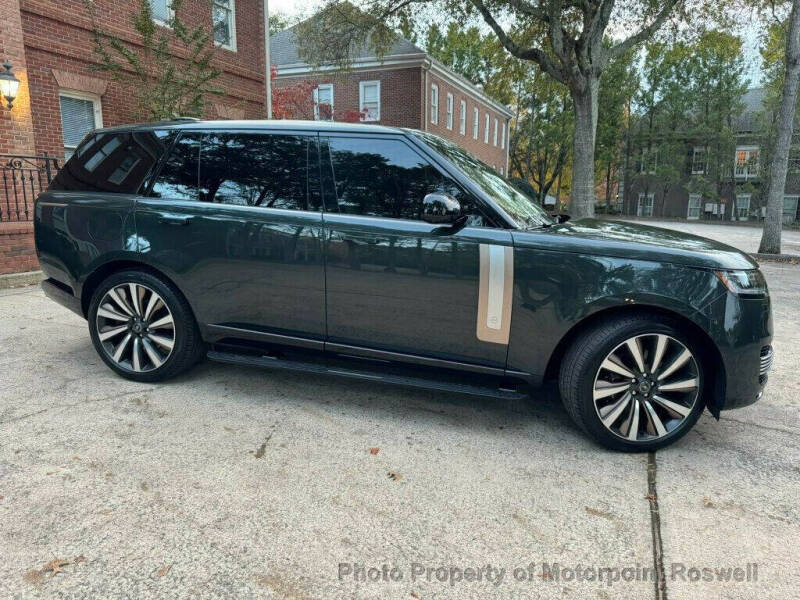 2025 Land Rover Range Rover P615 SV LWB