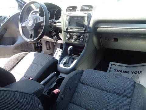 2014 Volkswagen Golf 2.5L PZEV