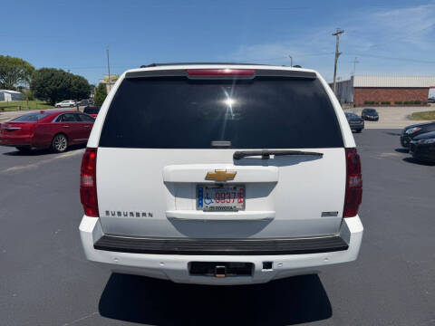 2012 Chevrolet Suburban LT