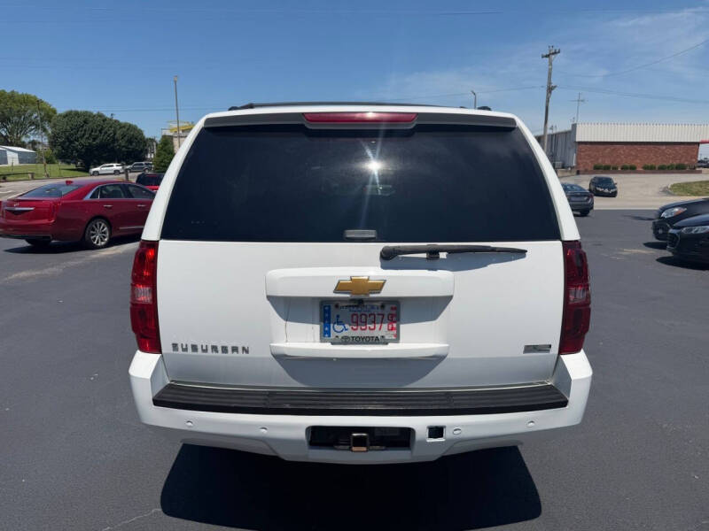2012 Chevrolet Suburban LT