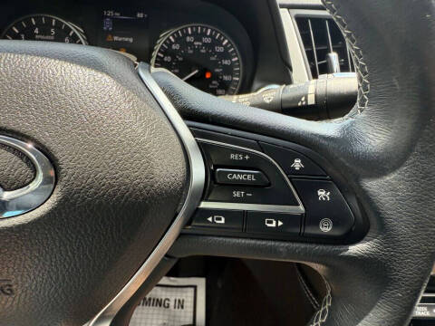 2022 Infiniti Q50 Luxe