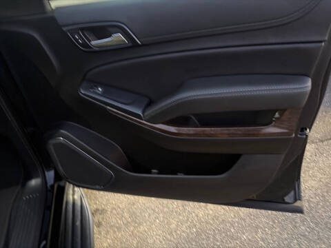 2020 Chevrolet Tahoe LS