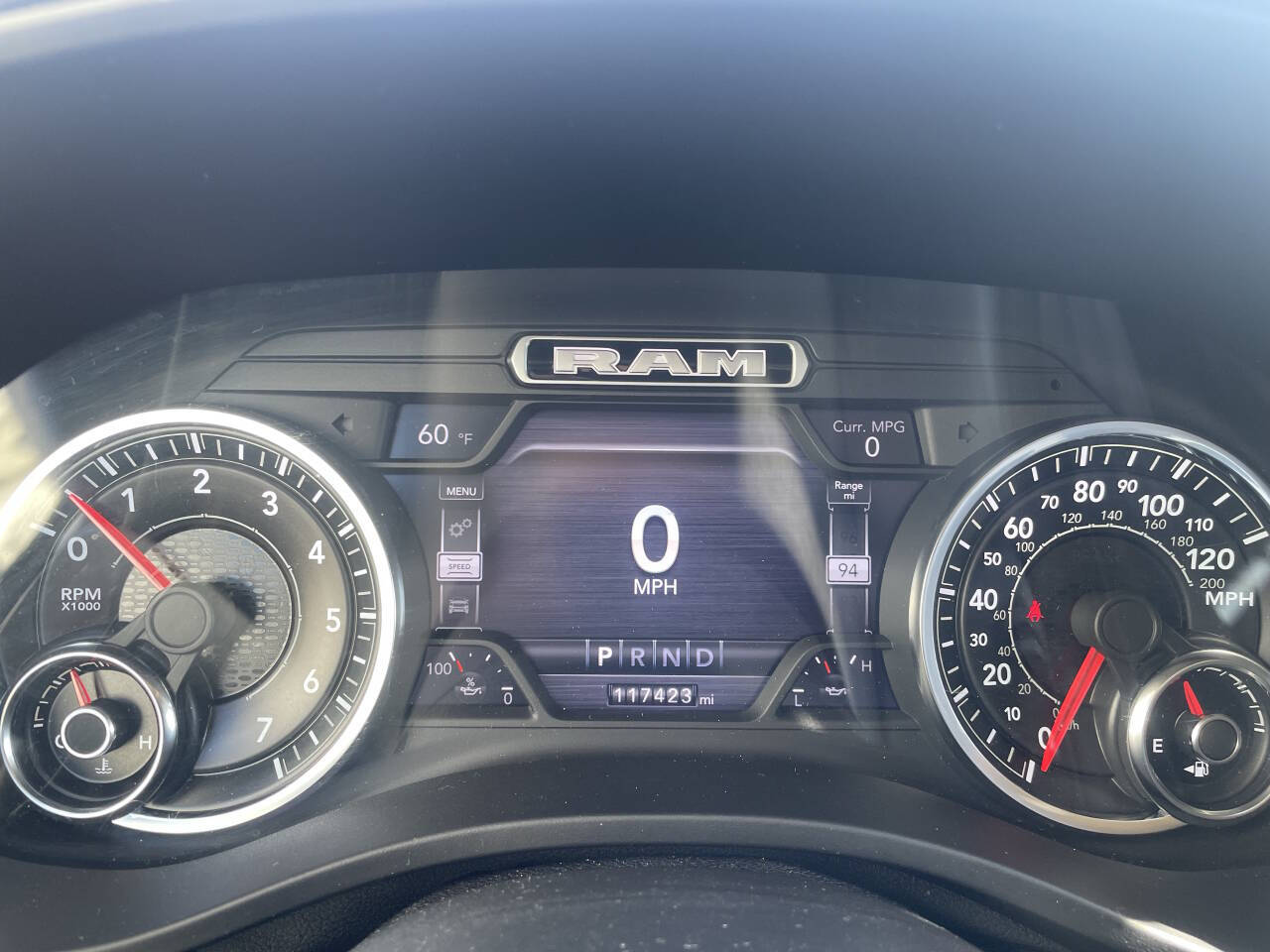 2019 Ram 1500 Laramie photo 13
