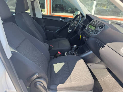 2013 Volkswagen Tiguan S