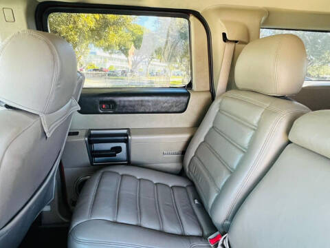 2003 HUMMER H2 Lux Series