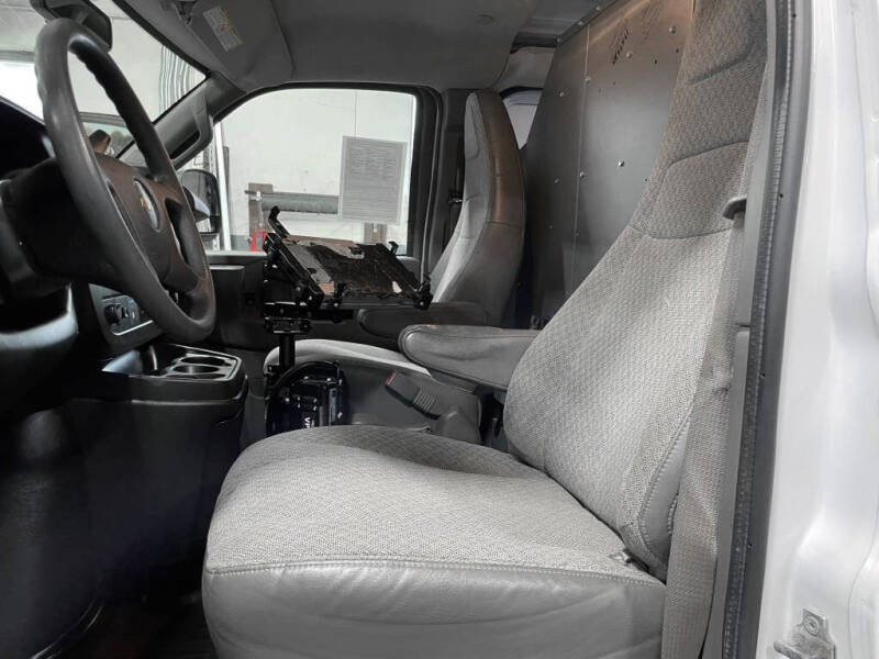 2021 Chevrolet Express 2500