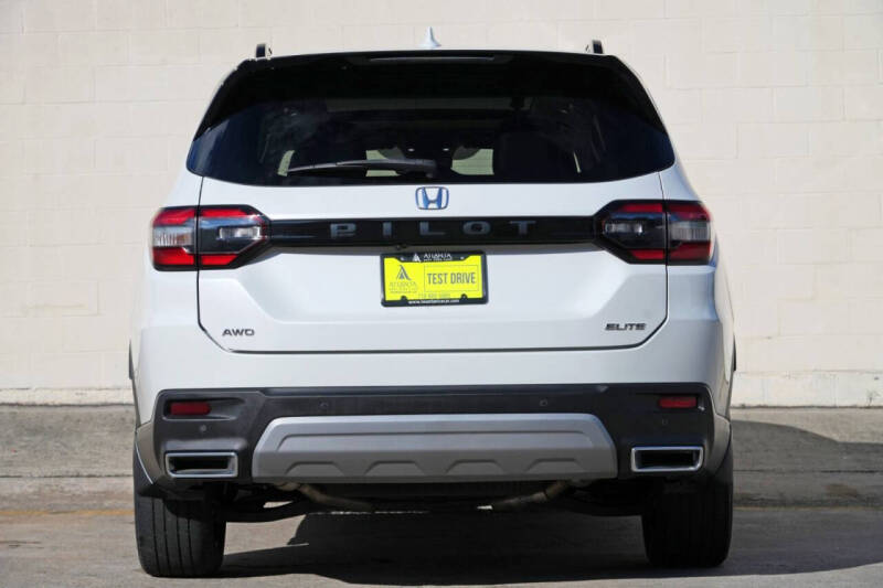 2023 Honda Pilot Elite