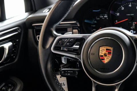 2020 Porsche Macan
