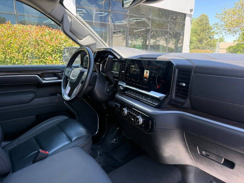 2025 GMC Sierra 1500