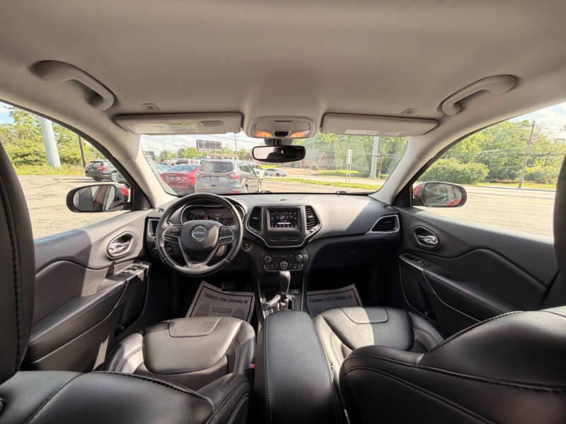 2019 Jeep Cherokee Latitude Plus