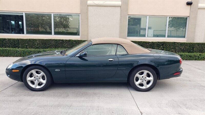 2000 Jaguar XK-Series 23