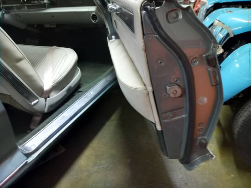 1961 Cadillac Eldorado Biarritz