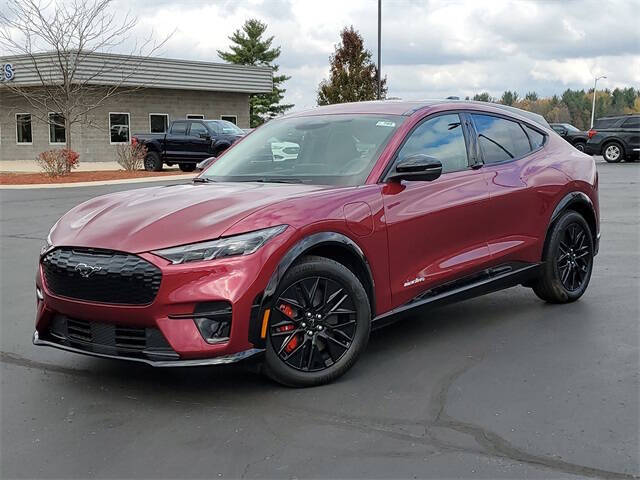 2025 Ford Mustang Mach-E Premium