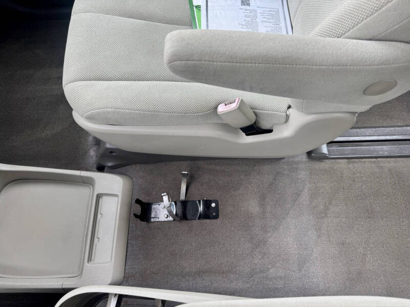 2013 Toyota Sienna L 7-Passenger