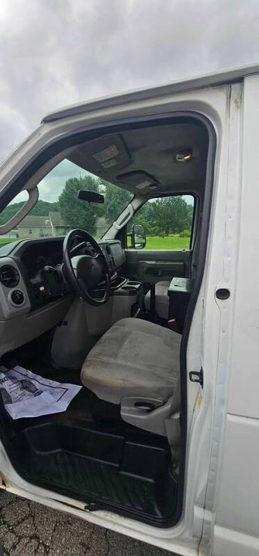 2014 Ford E-Series