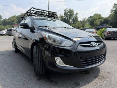 2013 Hyundai Accent SE