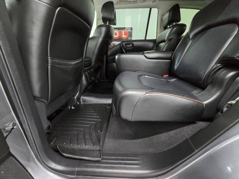 2017 Nissan Armada SV