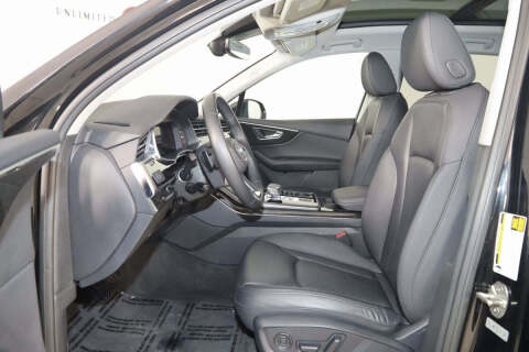 2022 Audi Q7 quattro Premium Plus 55 TFSI