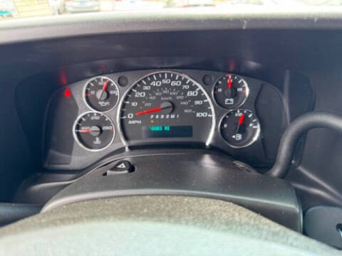 2023 Chevrolet Express 2500