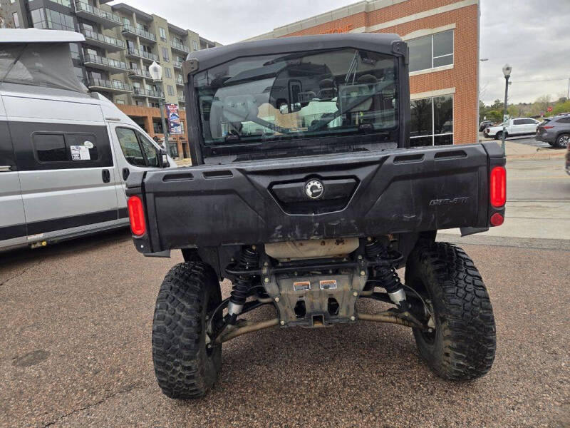 2019 Can-Am Defender Max