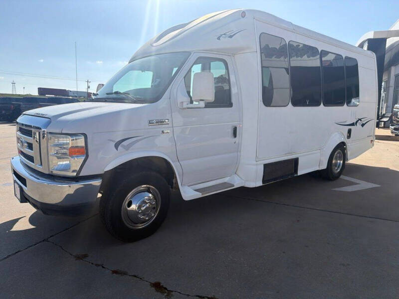 2016 Ford E-Series