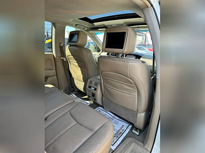 2013 Nissan Pathfinder Platinum