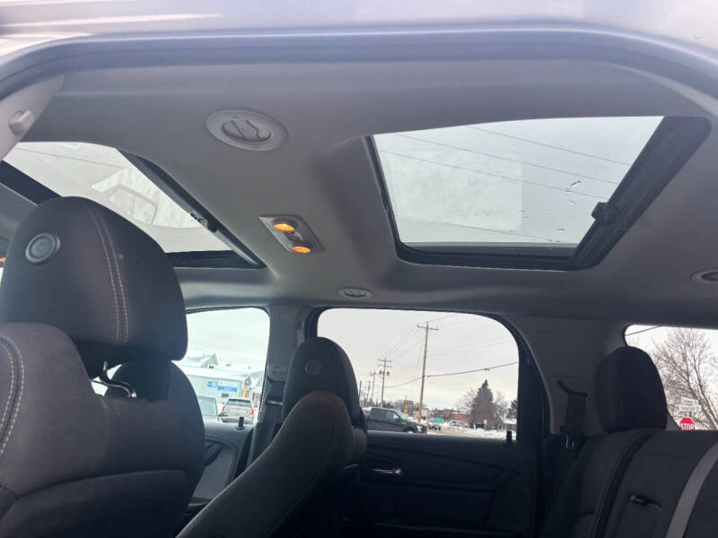 2014 GMC Acadia SLE-2