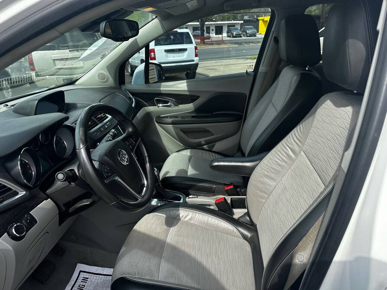 White 2016 Buick Encore Base Base 4dr Crossover 13