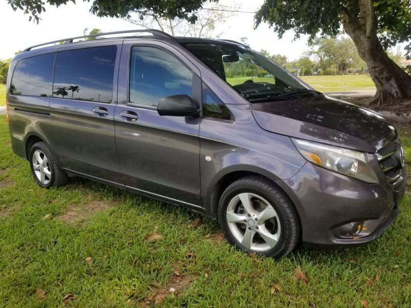 2016 Mercedes-Benz Metris Passenger