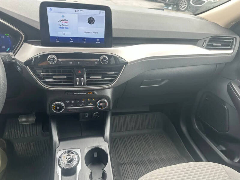 2020 Ford Escape Hybrid SE Sport