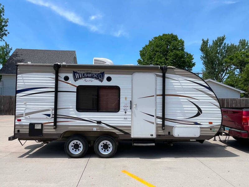 2017 Forest River Wildwood X-Lite