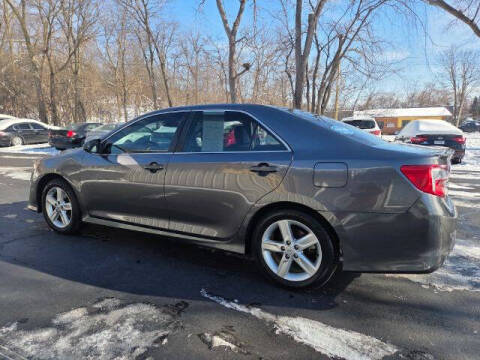 2014 Toyota Camry SE