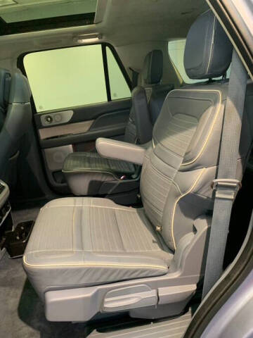 2023 Lincoln Navigator Black Label