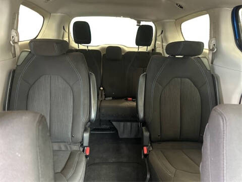 2021 Chrysler Pacifica Touring