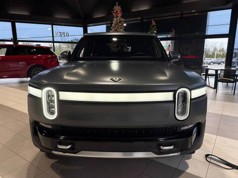 2024 Rivian R1T Adventure