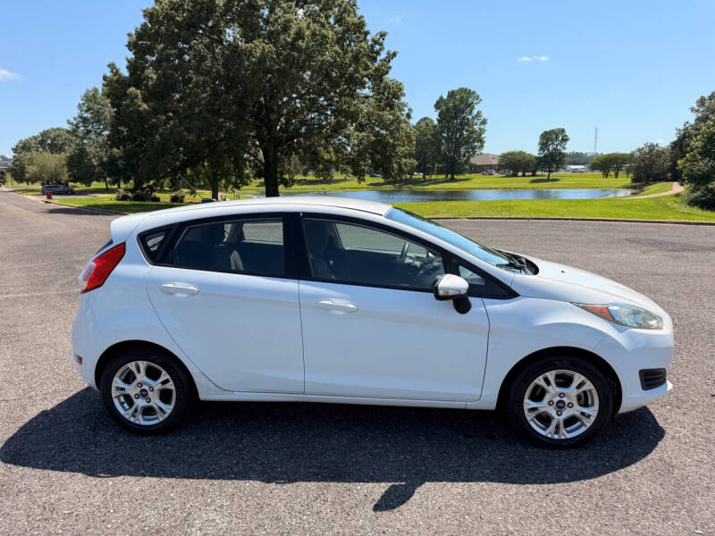 2014 Ford Fiesta SE