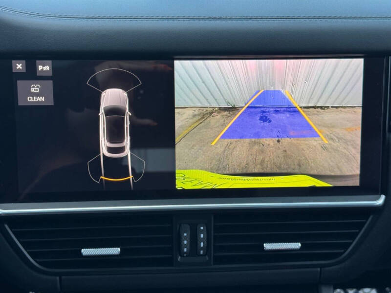 2021 Porsche Cayenne Turbo S E-Hybrid Coupe